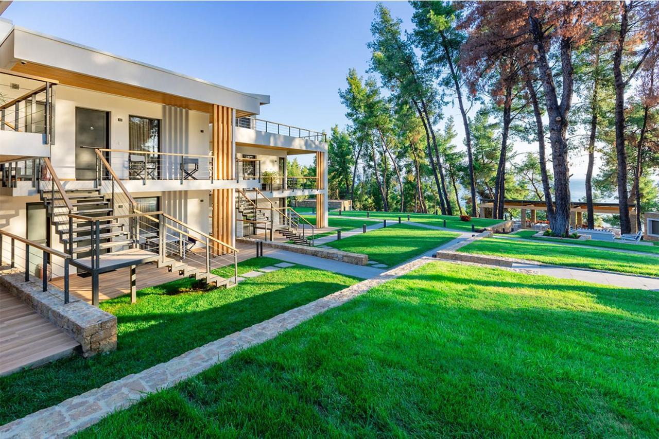 Eos Luxury Suites Kriopigi Exterior foto