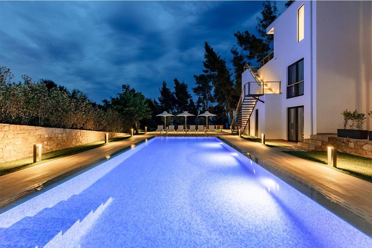 Eos Luxury Suites Kriopigi Exterior foto